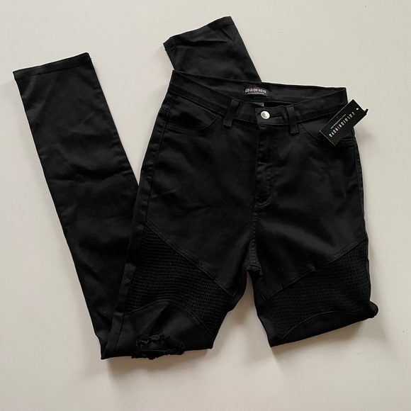 NWT Fashion Nova Midnight Assassin Black Jeans - Picture 2 of 6